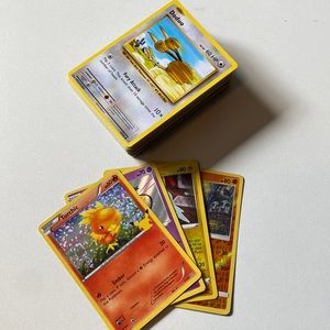 100 Random Pokémon Cards TCG CCG